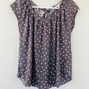 Lauren Conrad, short sleeve top. M